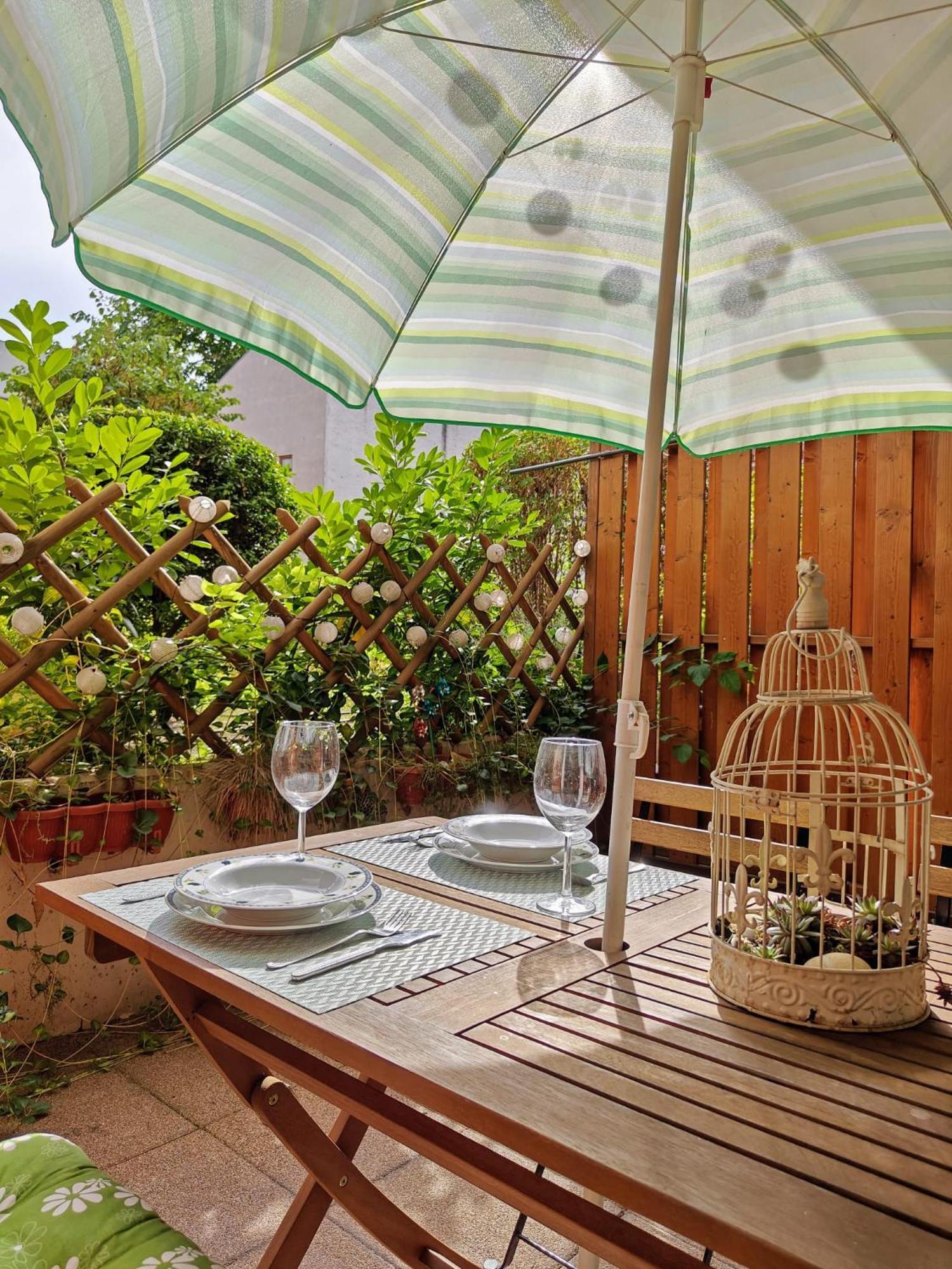 Green City Apartment Budapest - Free Garage, Ac, Balcony, Wi-Fi Ngoại thất bức ảnh