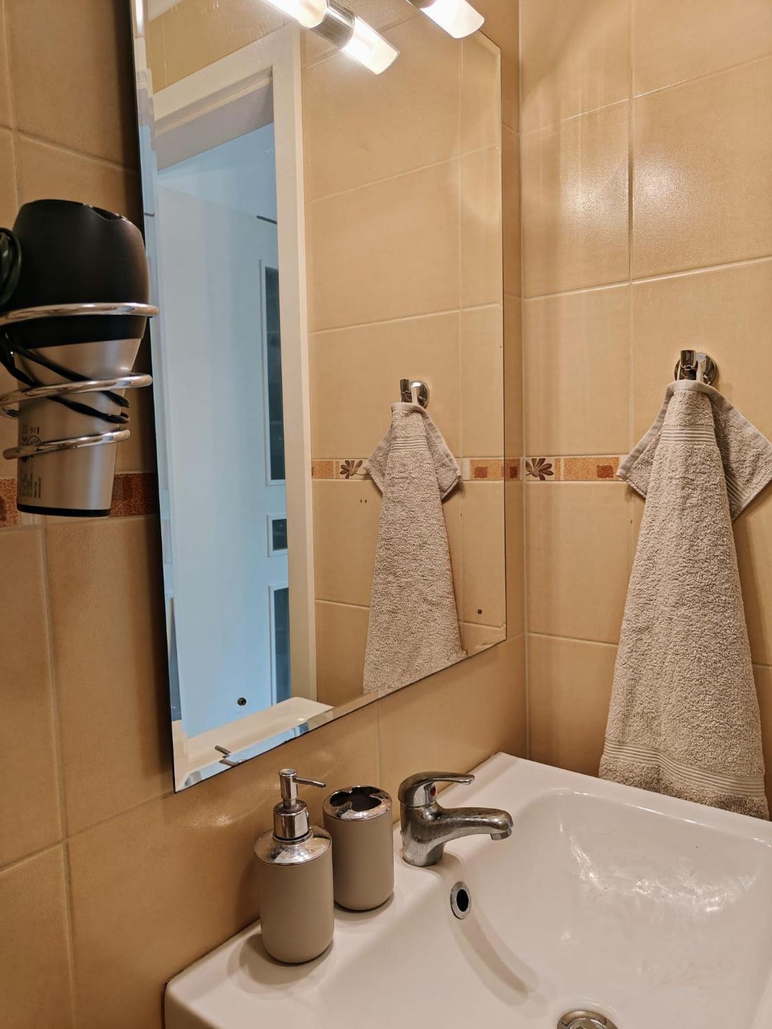 Green City Apartment Budapest - Free Garage, Ac, Balcony, Wi-Fi Ngoại thất bức ảnh